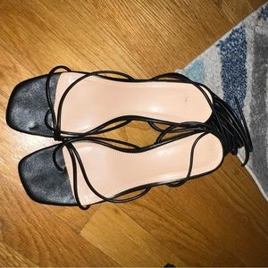 Sandal with wrap string